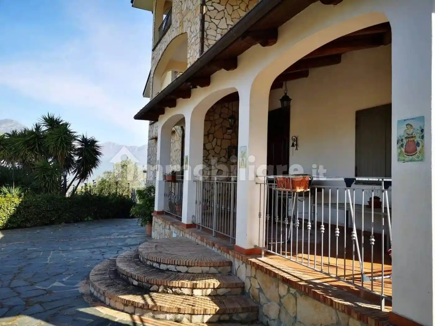 Villa in vendita a Giffoni Valle Piana