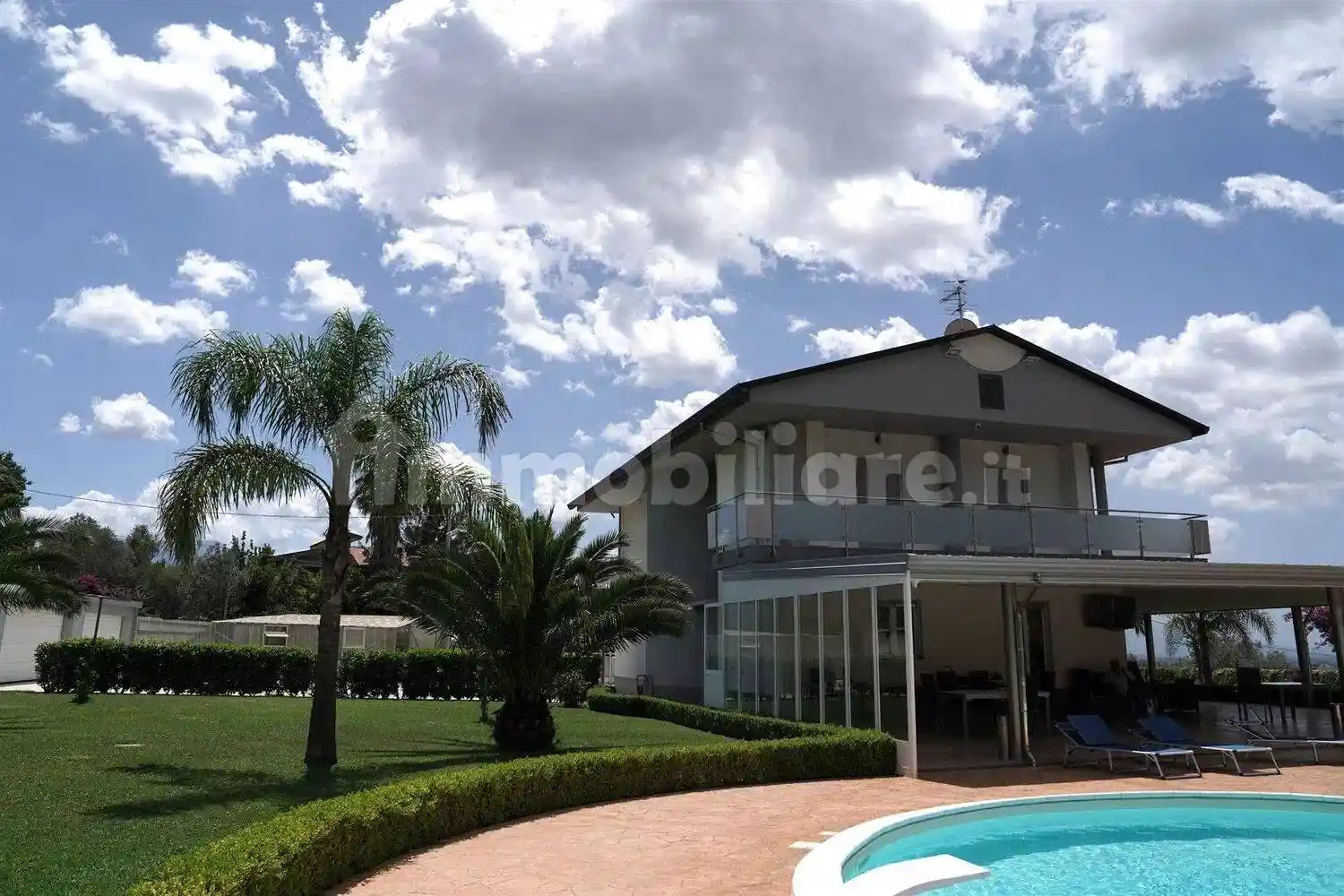 Villa in vendita a Campagna