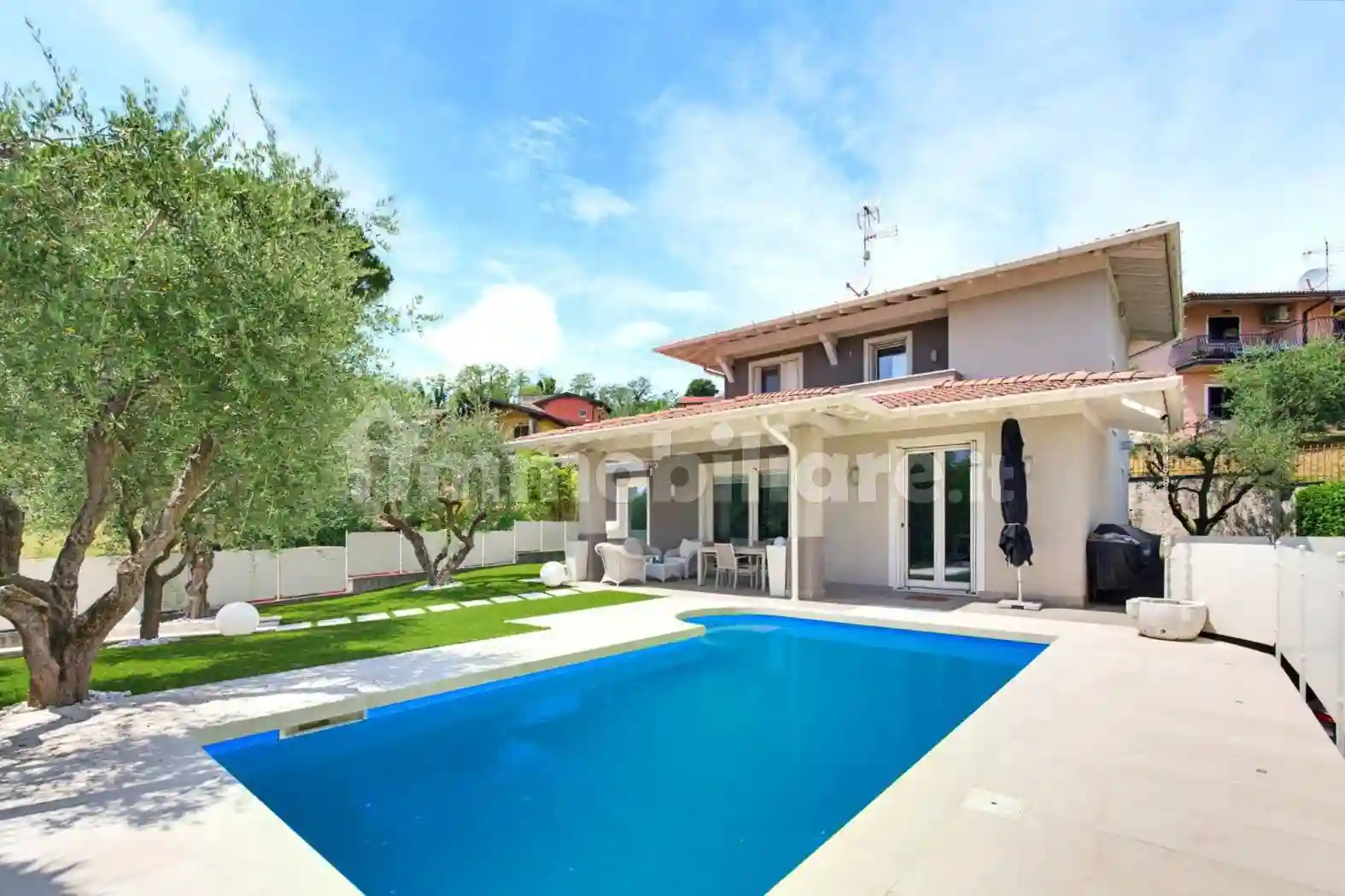 Villa - foto 3