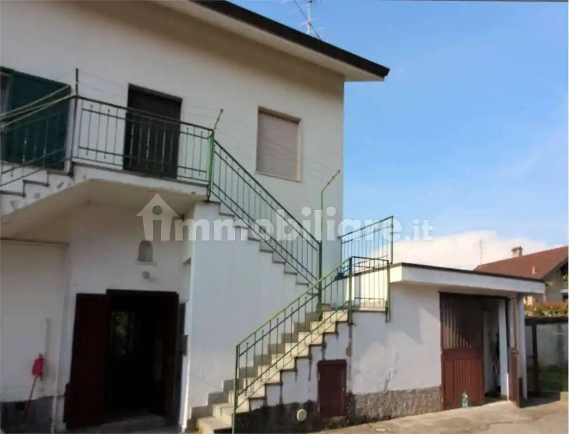 Appartamento in vendita a Roncello