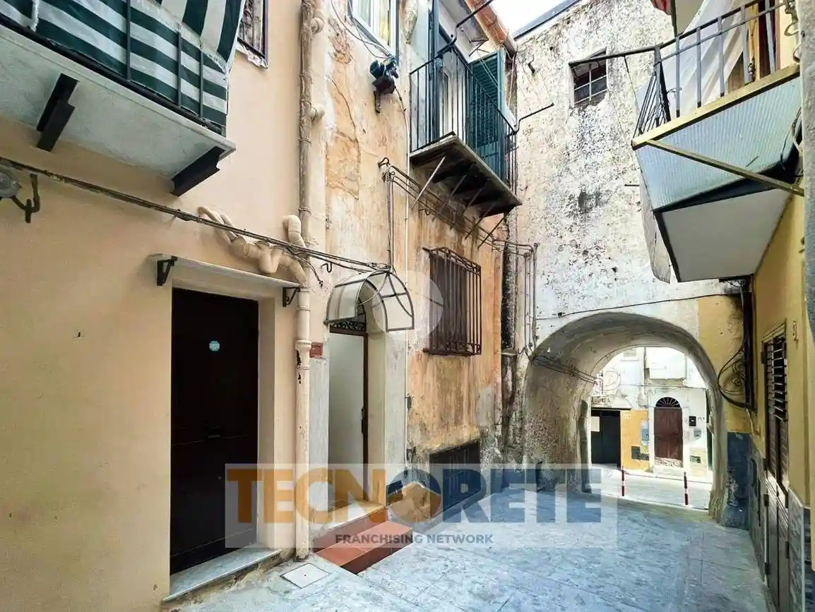 Appartamento in vendita a Monreale