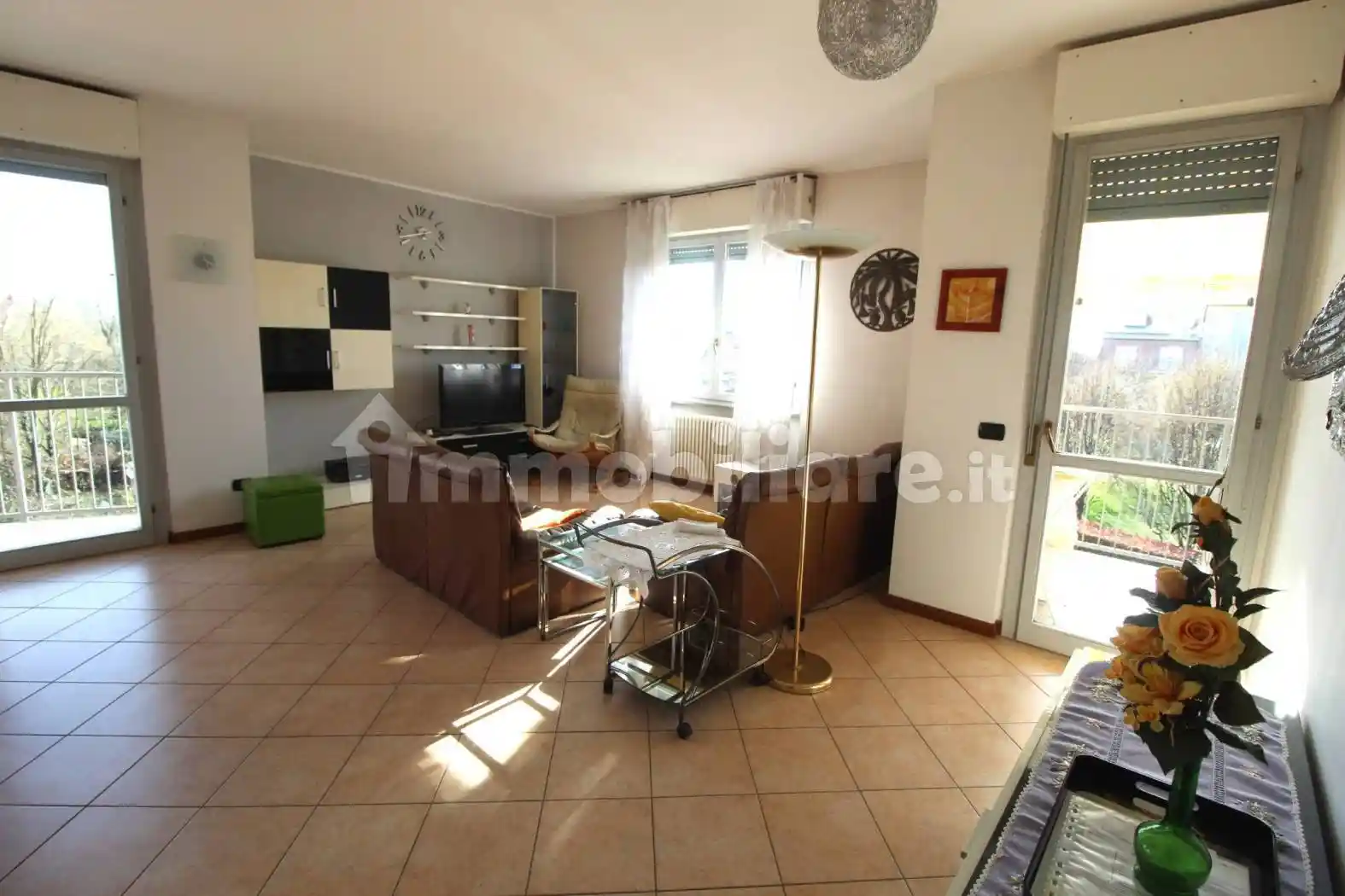 Appartamento in vendita a Gorla Minore