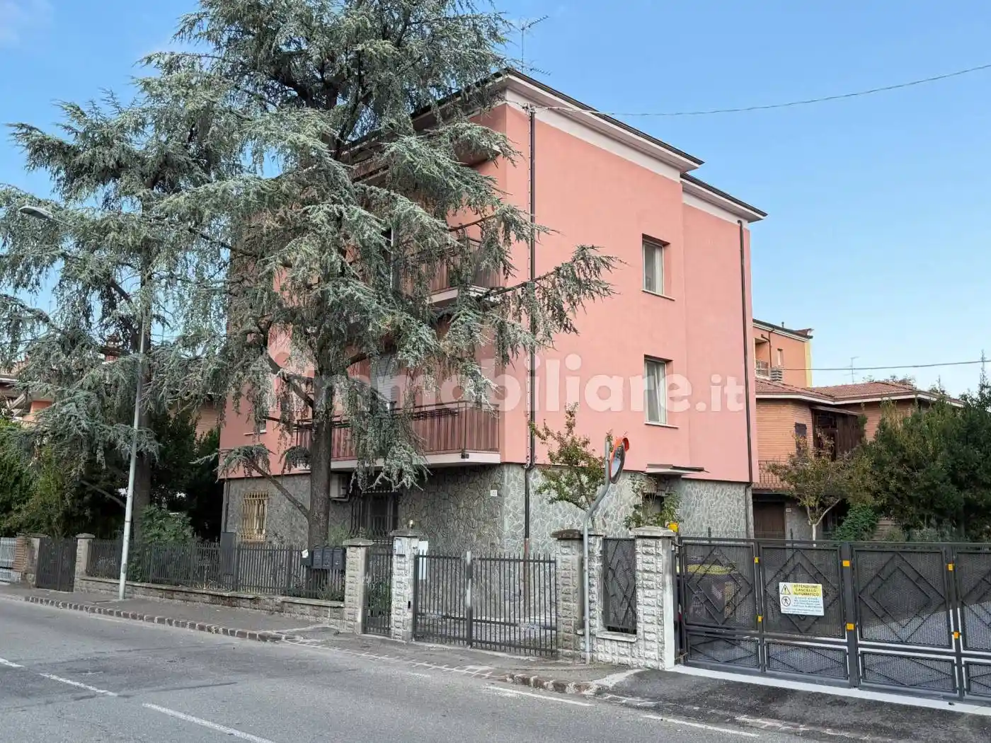 Appartamento in vendita a Modena