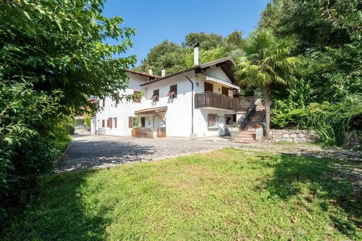 Appartamento in vendita a Trento