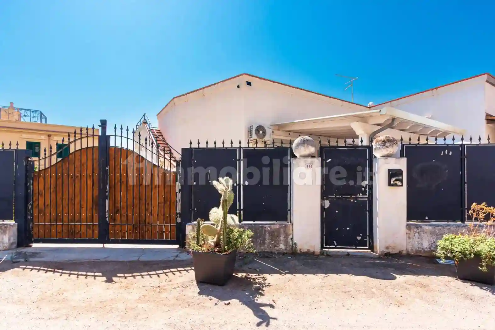Villa - foto 2