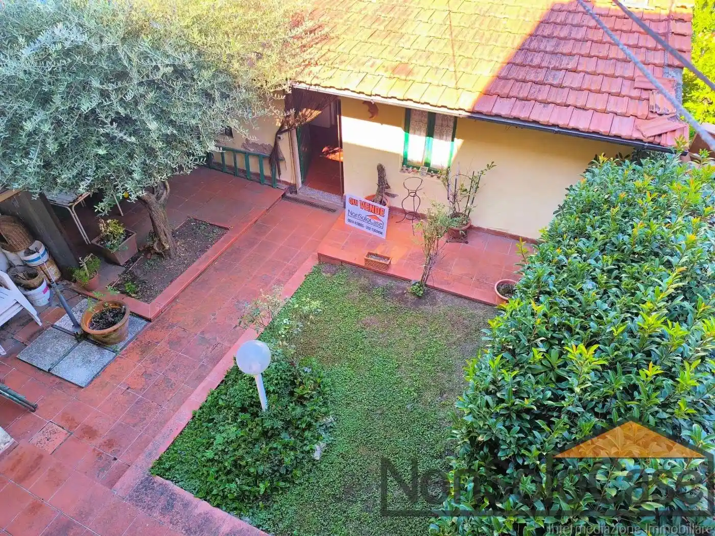 Casa indipendente in vendita a Prato