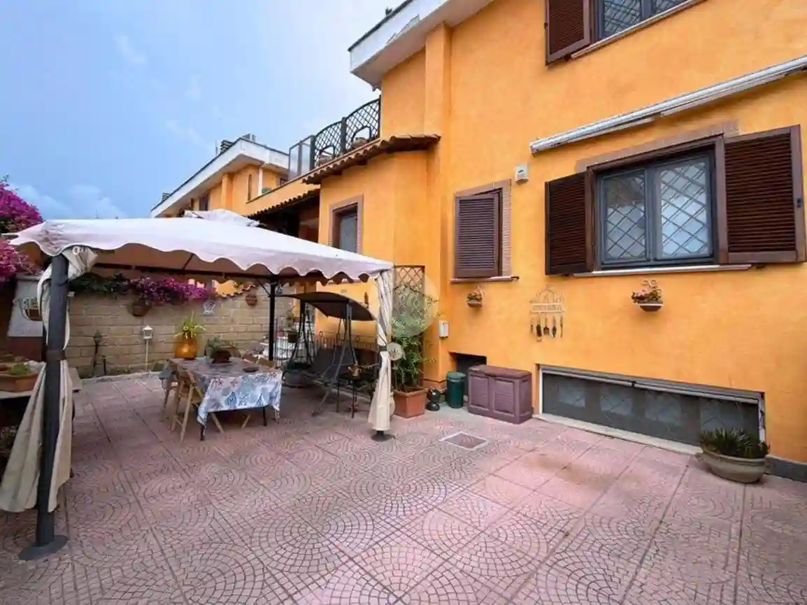 Villetta a schiera - foto 2