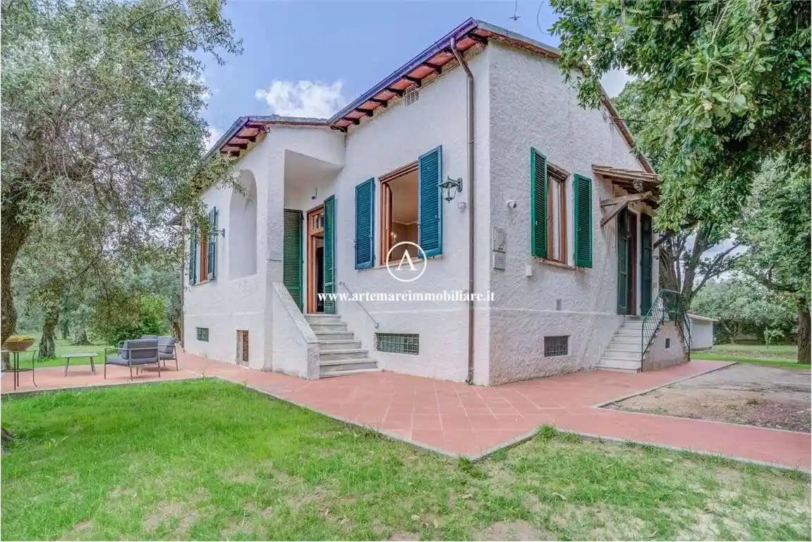 Villa in affitto a Seravezza