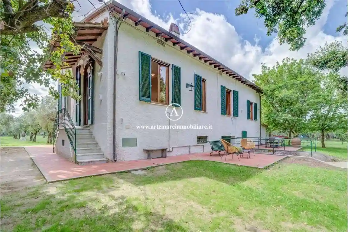 Villa - foto 3