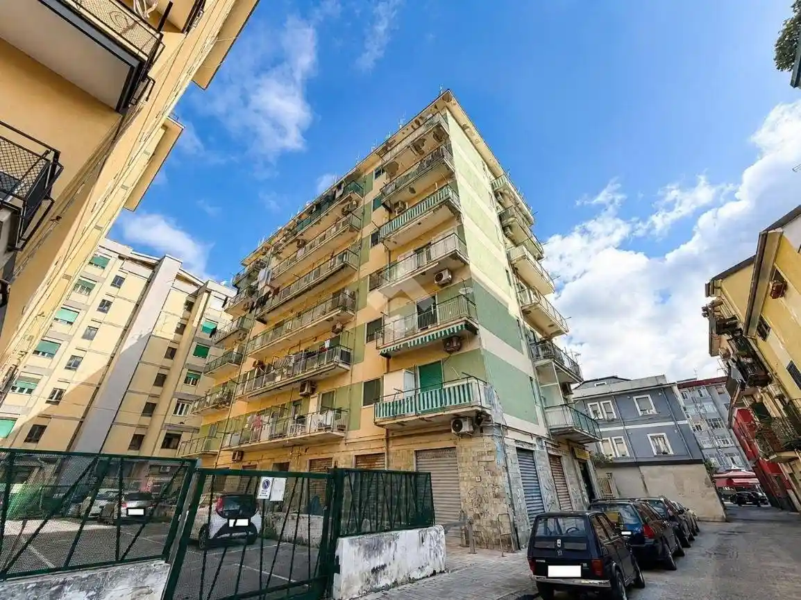 Appartamento in vendita a Salerno