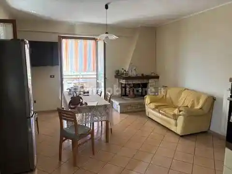Appartamento in vendita a Teano