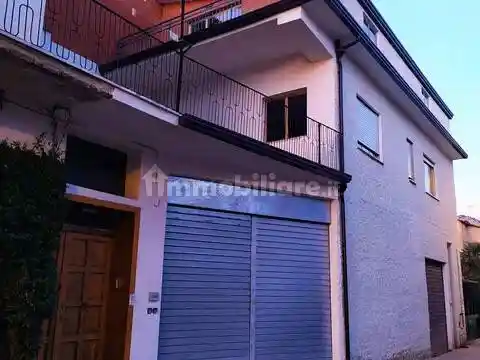 Villa in vendita a Vairano Patenora