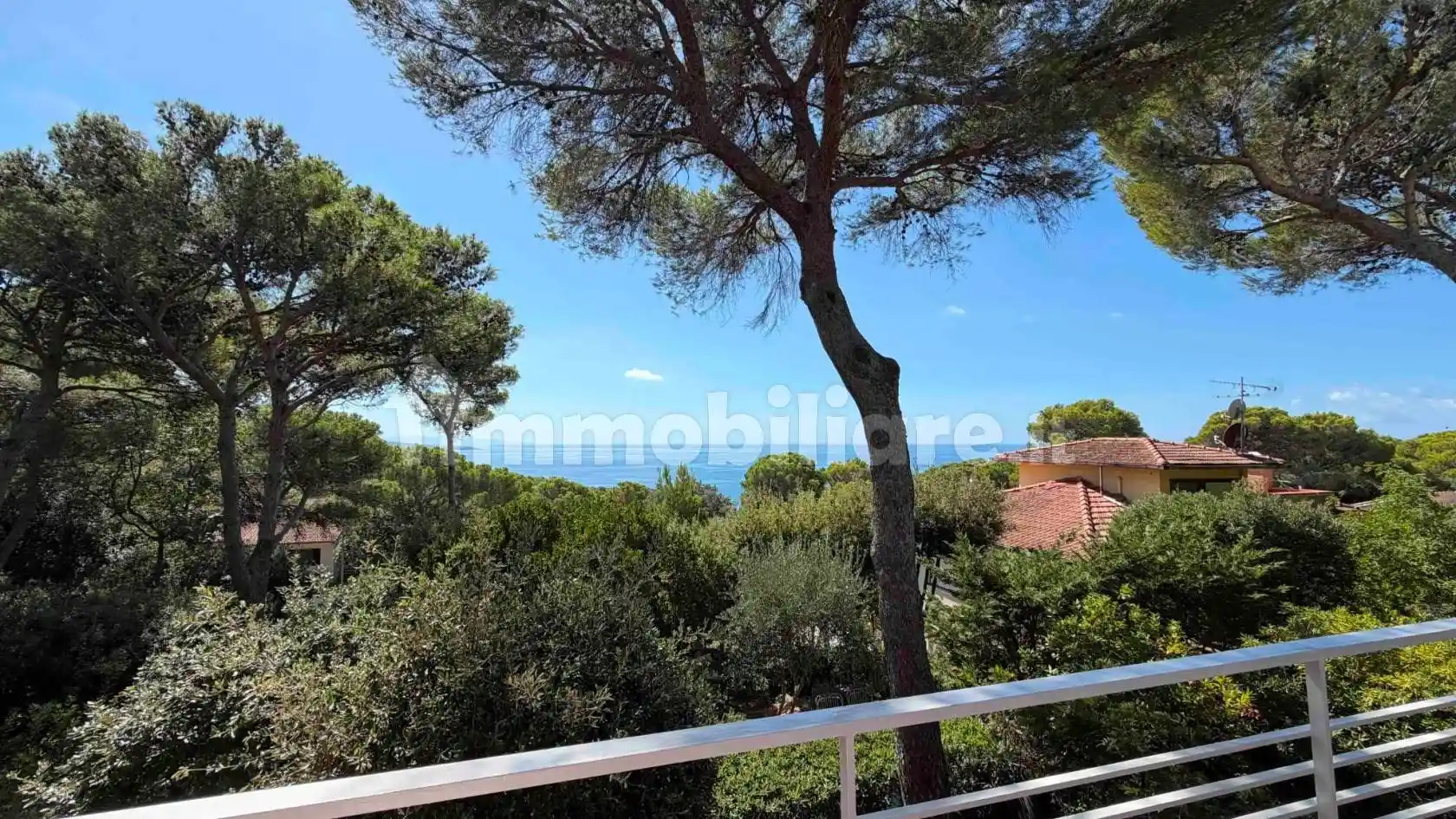 Villa in vendita a Livorno