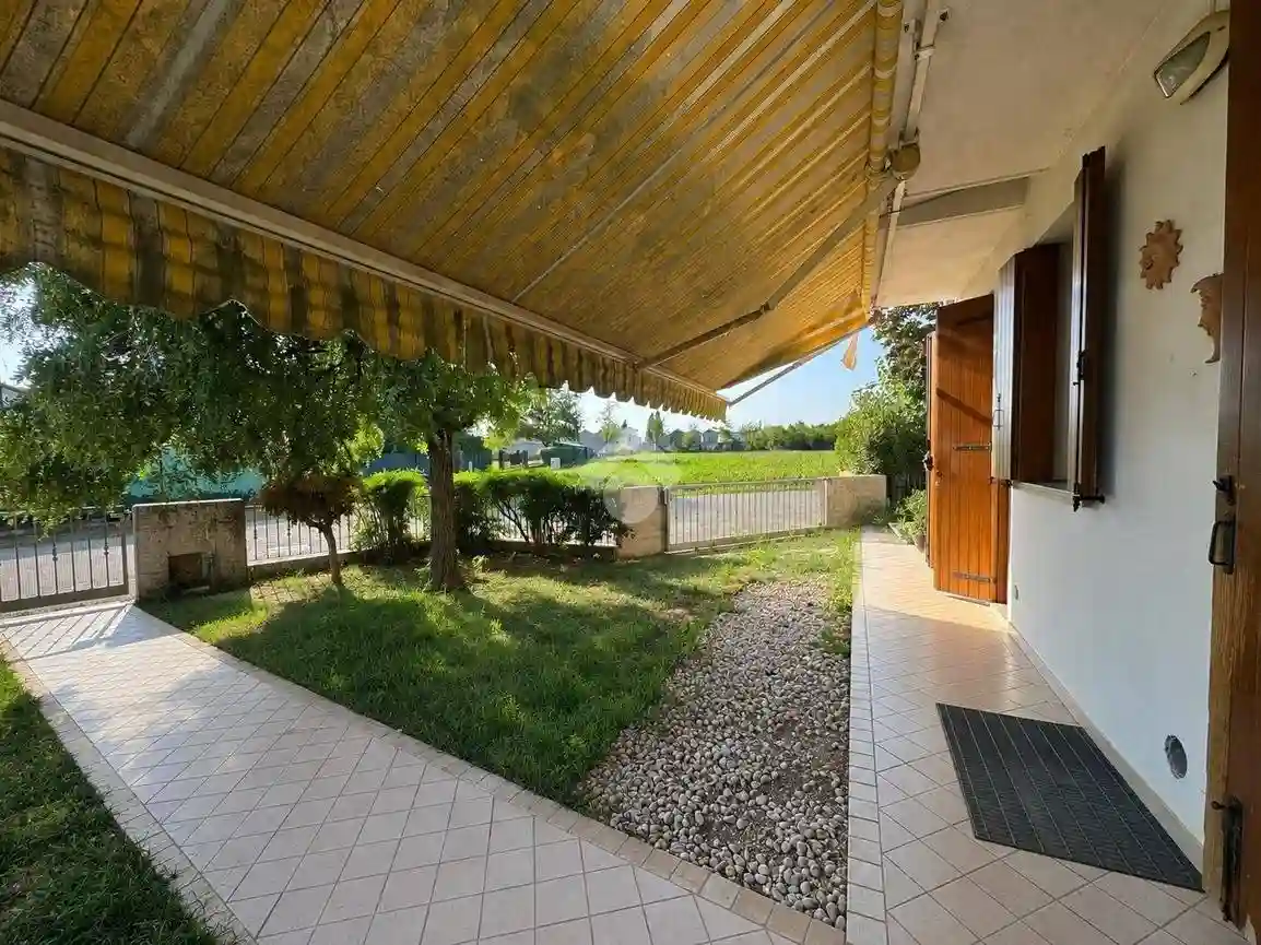Villetta a schiera - foto 2