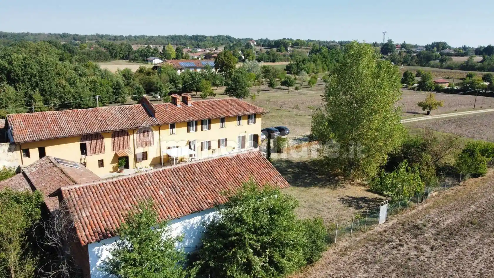 Rustico - Casale in vendita a Asti