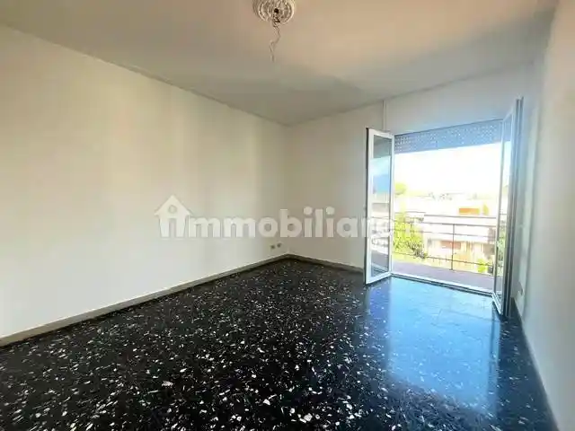 Appartamento in vendita a Viareggio