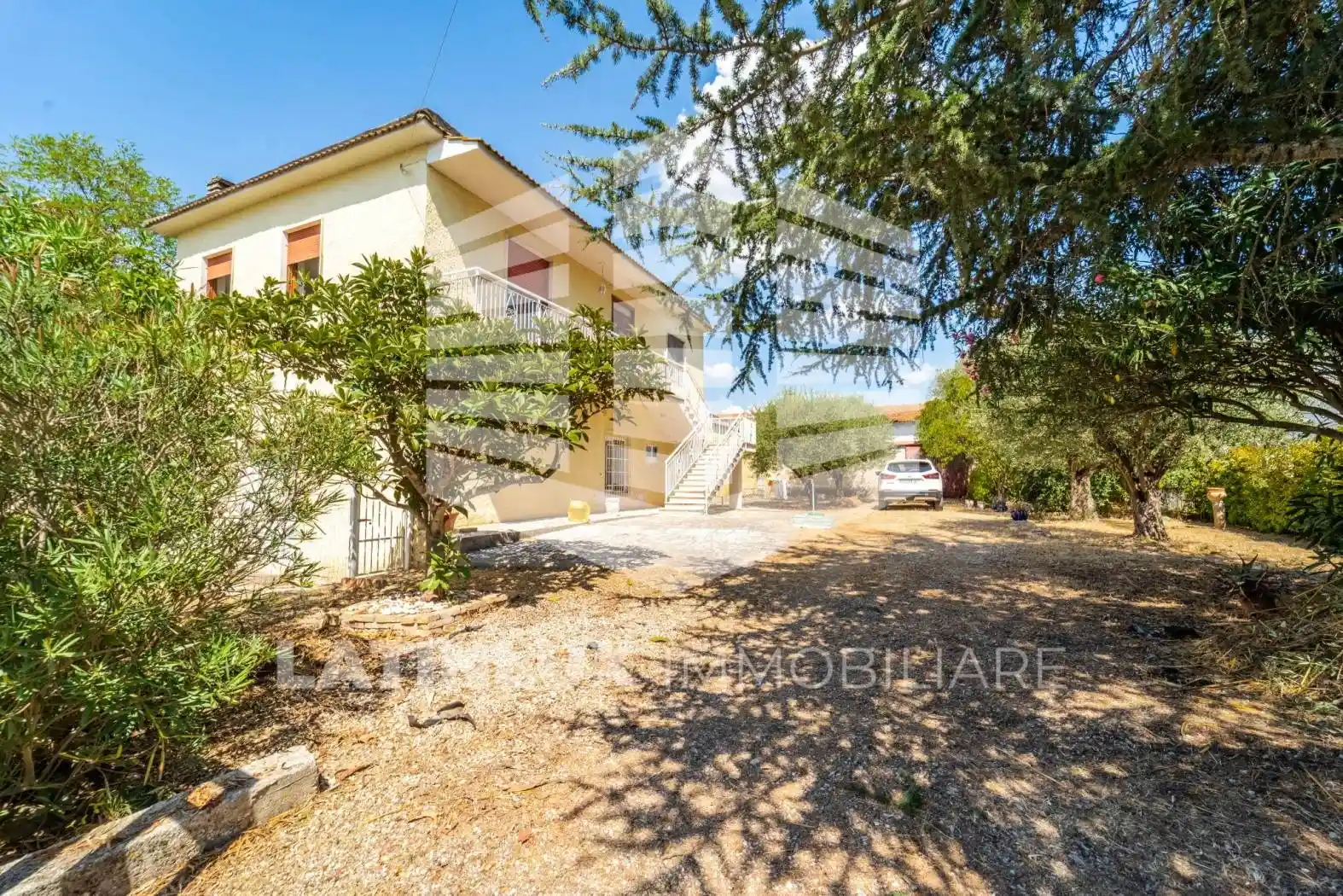 Villa in vendita a Latina