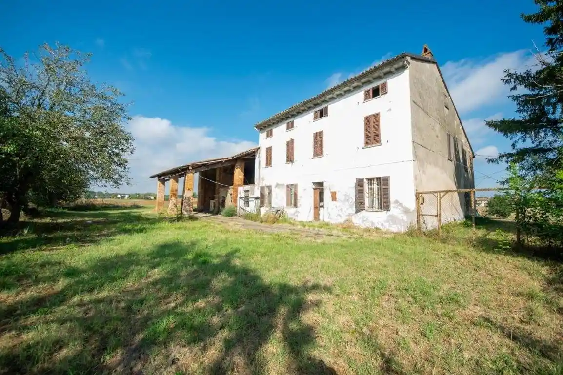 Casa indipendente in vendita a Conzano