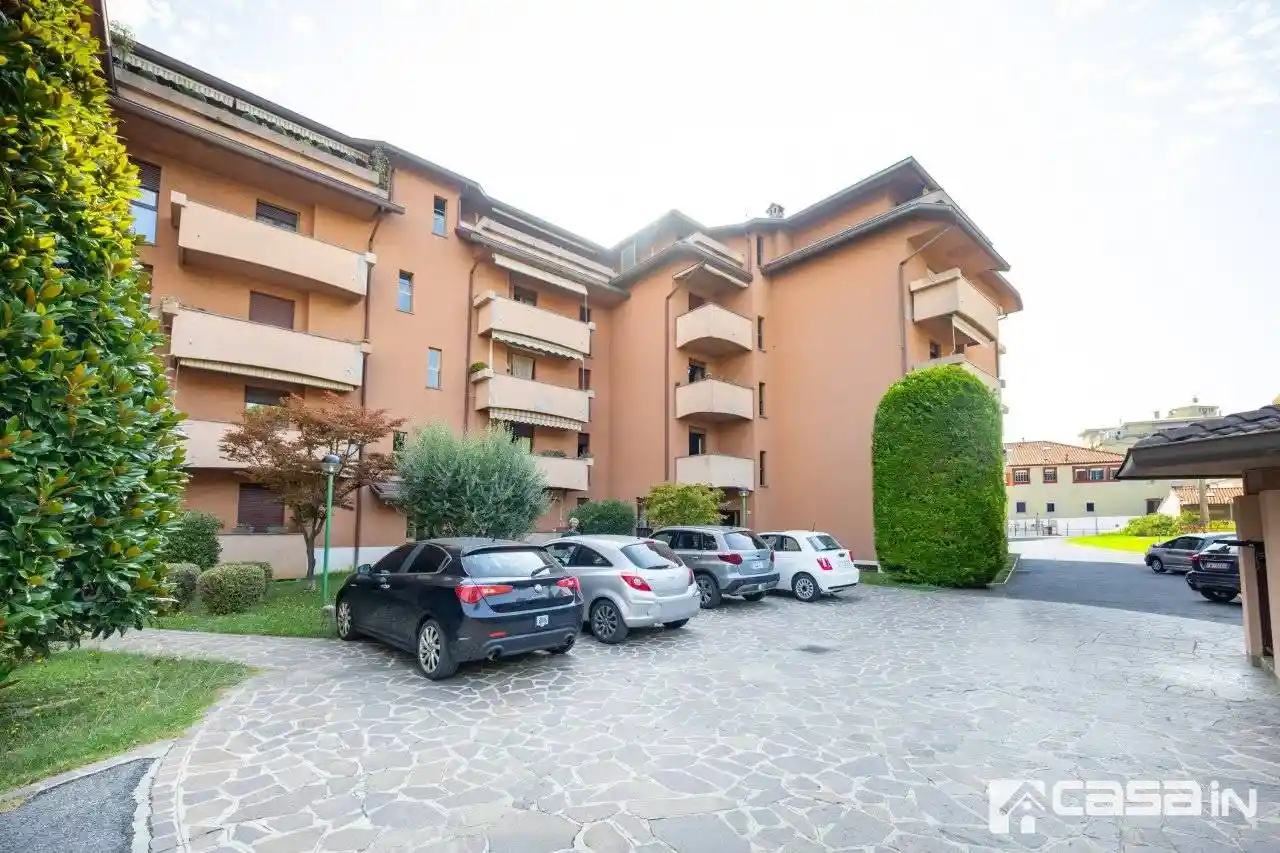Appartamento in vendita a Calusco d'Adda