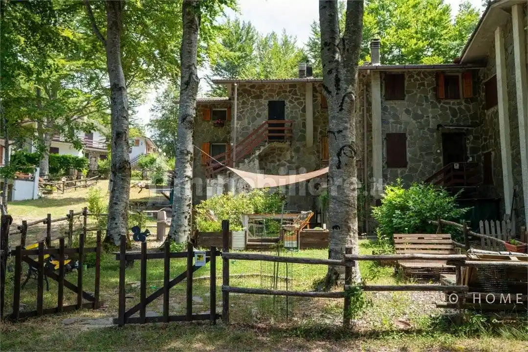 Casa indipendente in vendita a Zeri