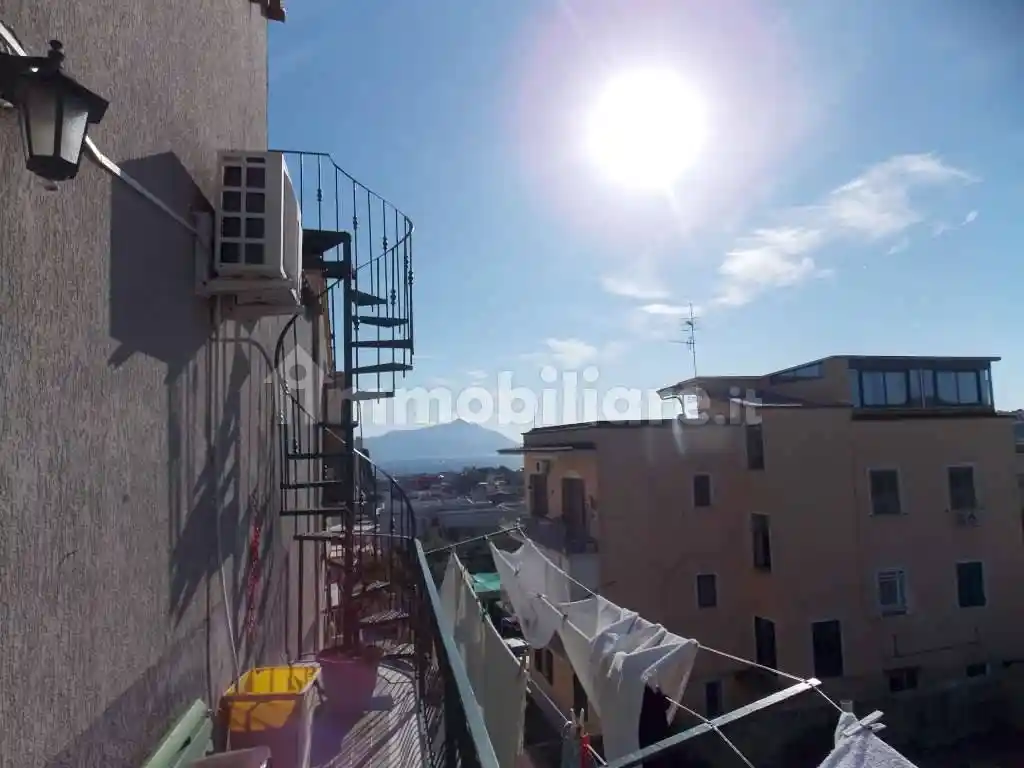 Appartamento in affitto a Monte di Procida