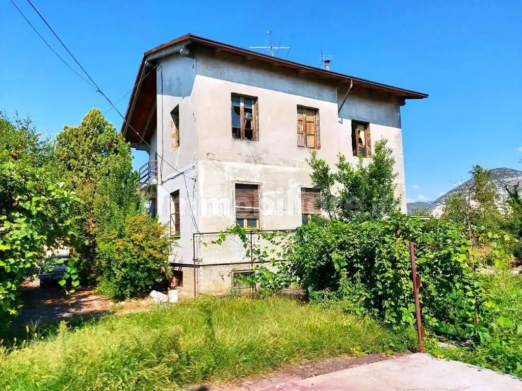 Rustico - Casale in vendita a Rezzato