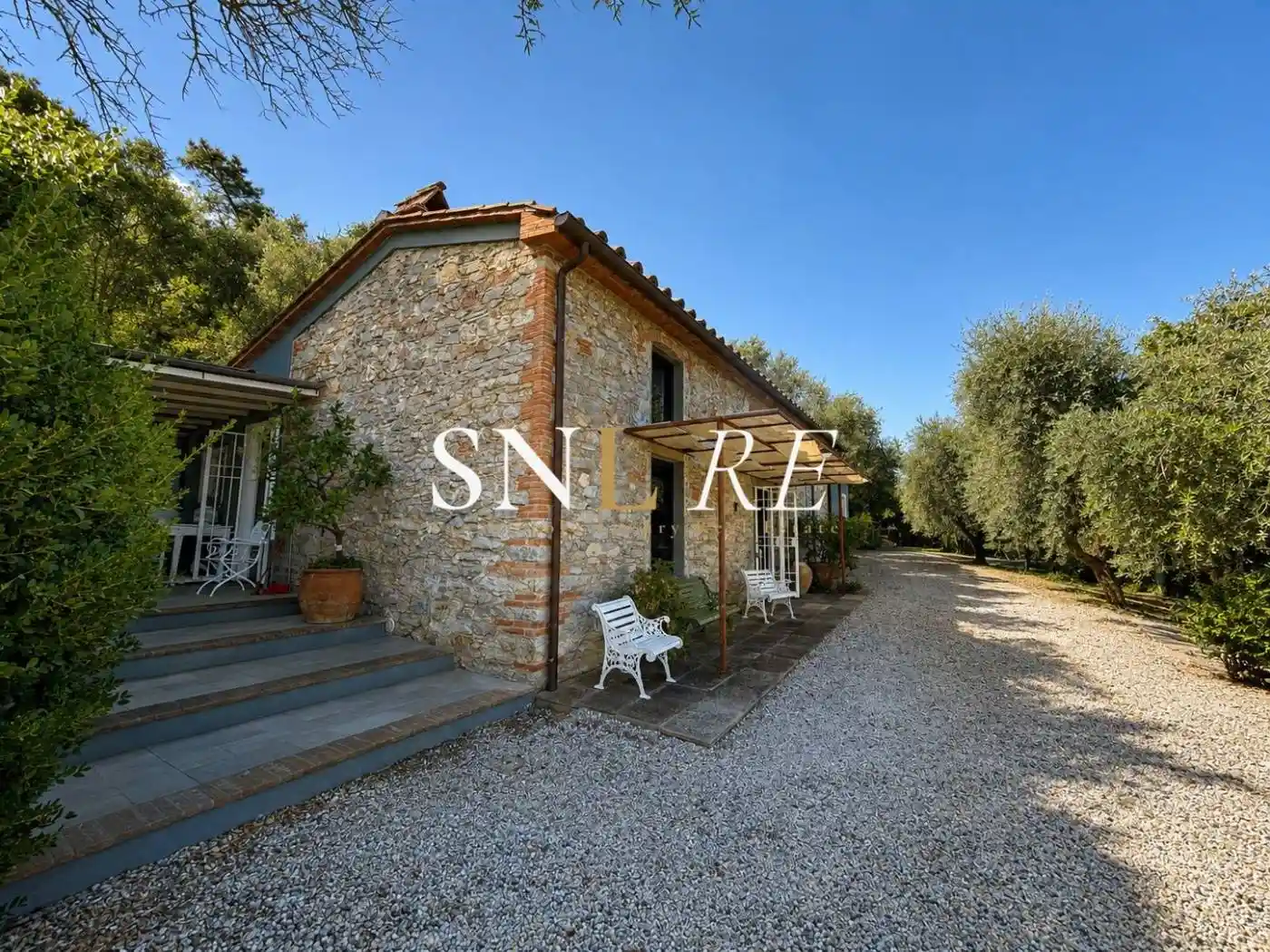Casa indipendente in vendita a Pistoia