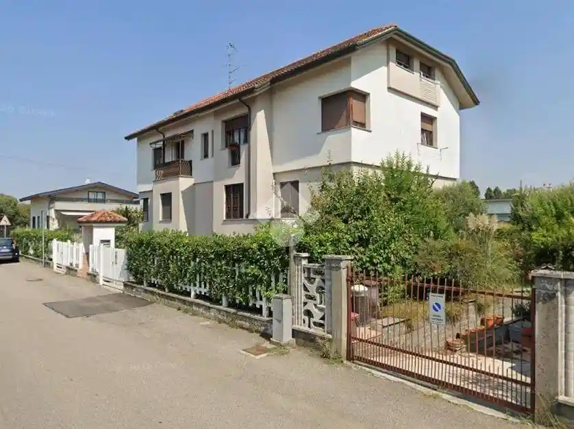 Appartamento in vendita a Lainate