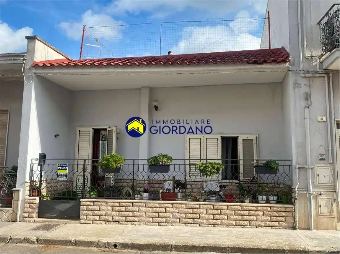Casa indipendente in vendita a Squinzano