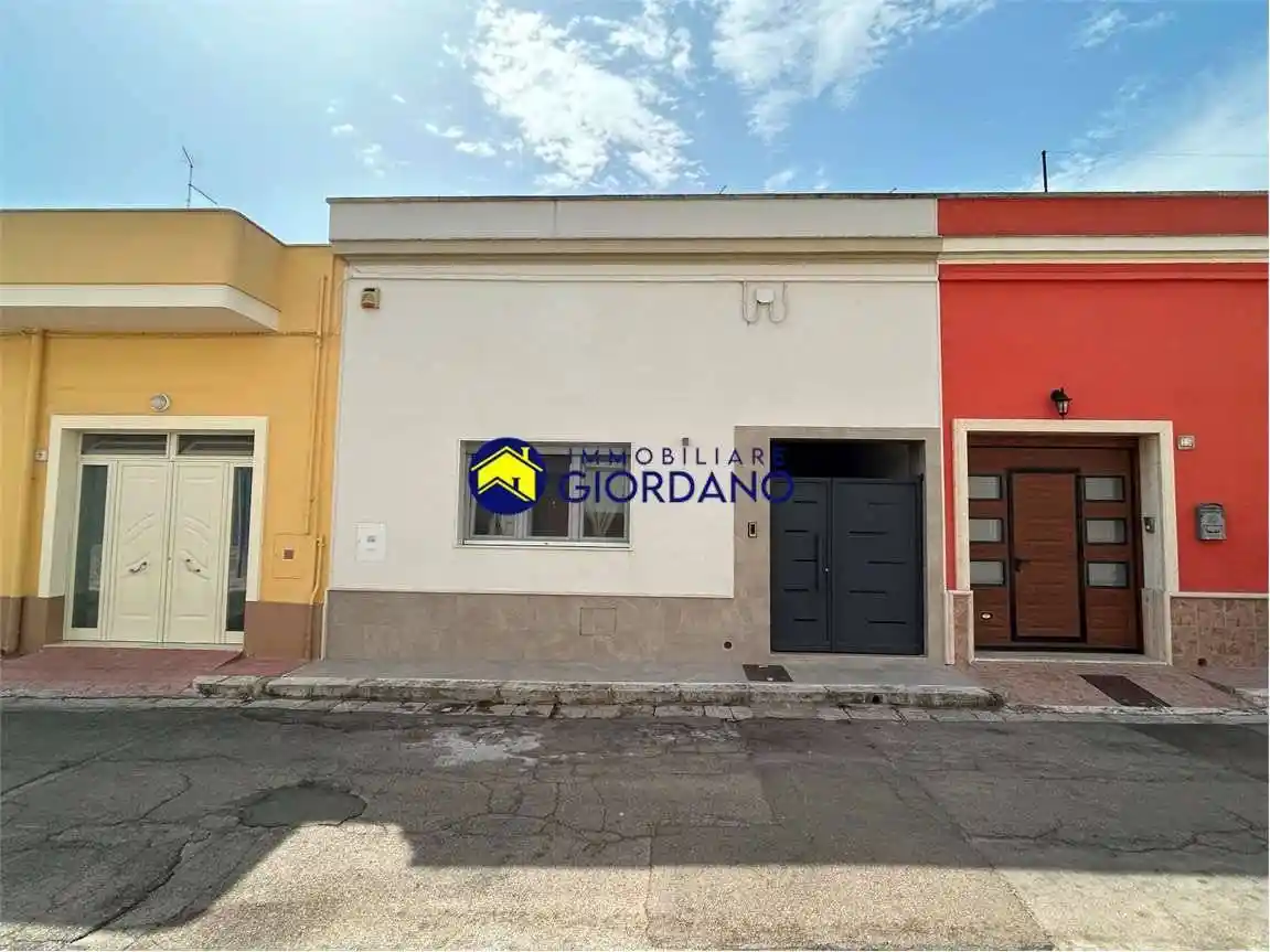 Casa indipendente in vendita a Squinzano