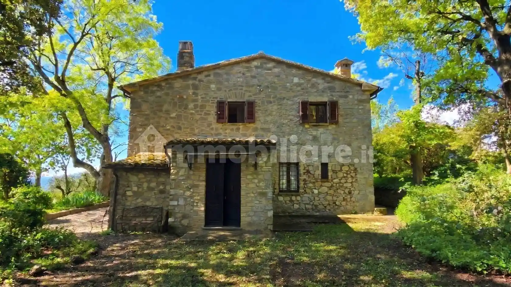 Rustico - Casale in vendita a Baschi