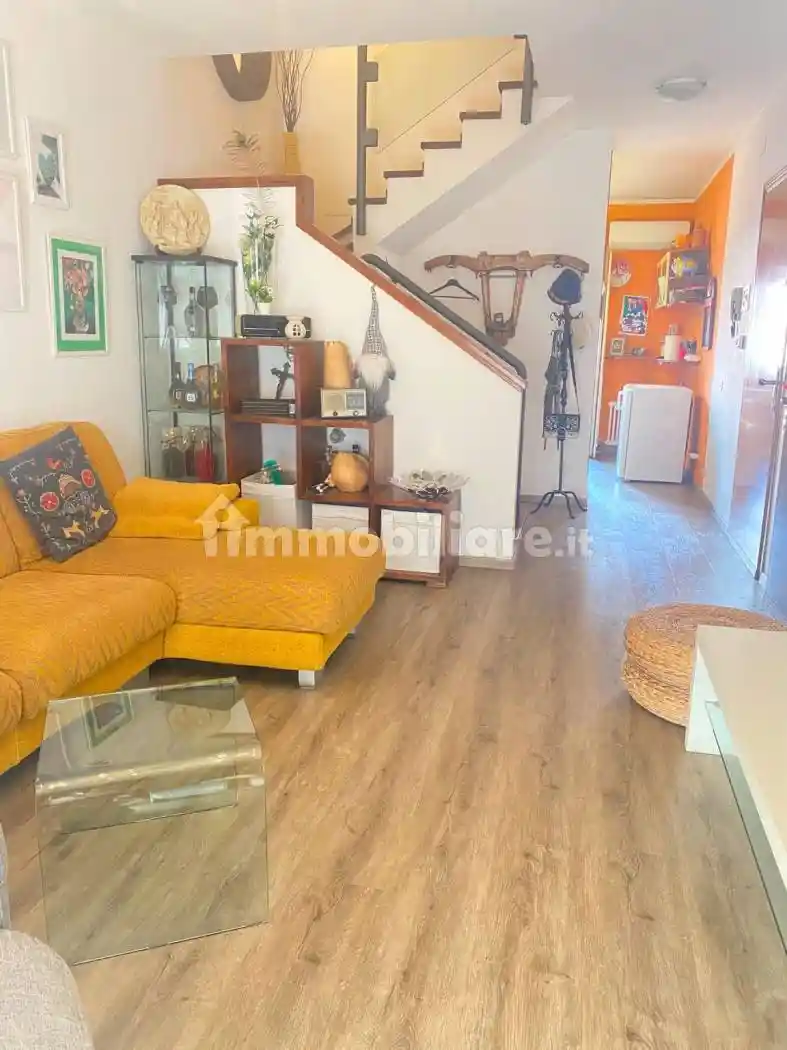 Appartamento in vendita a Merone