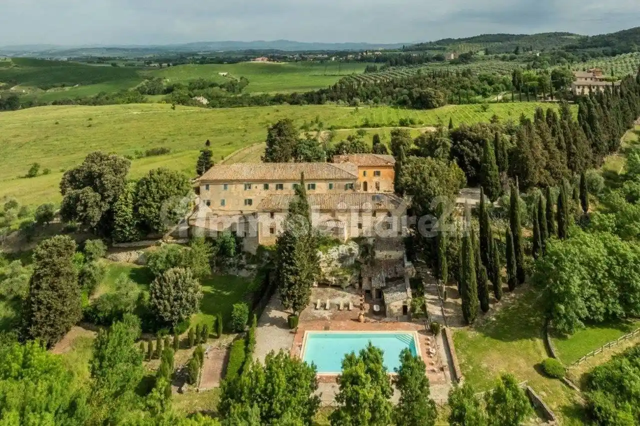 Rustico - Casale in vendita a Asciano