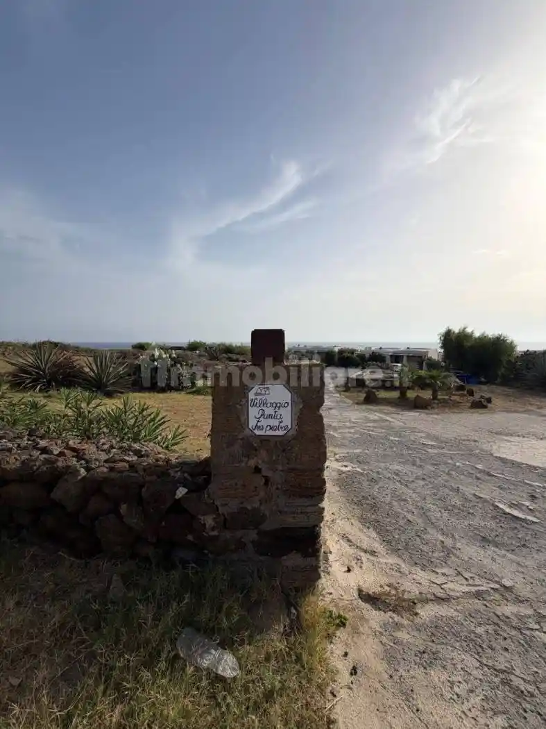 Appartamento in vendita a Pantelleria