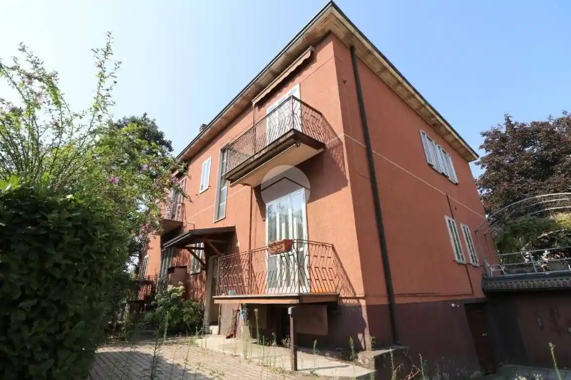 Casa indipendente in vendita a Rho