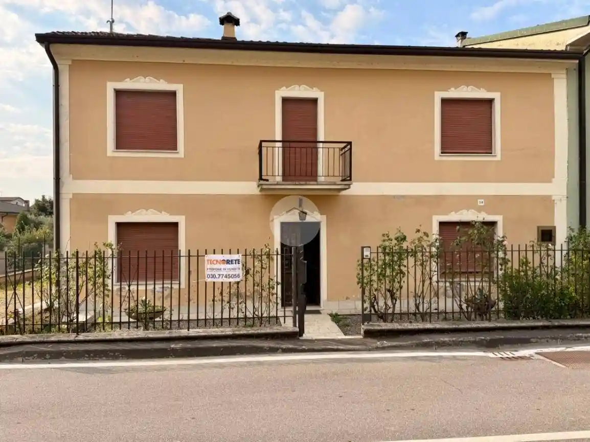 Villa in vendita a Corzano