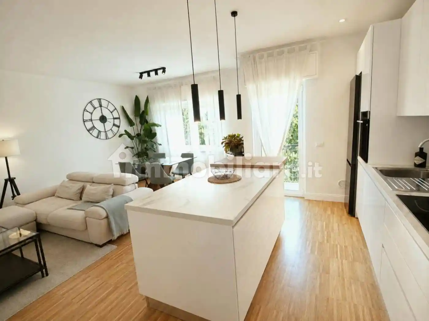 Appartamento in vendita a Monza