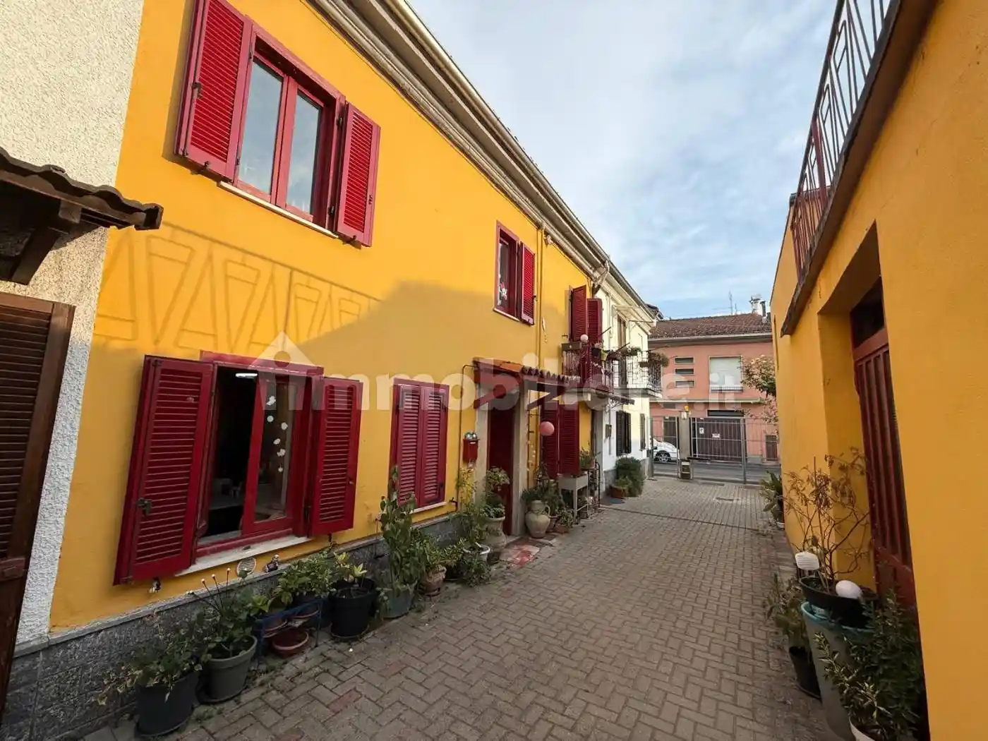 Casa indipendente in vendita a Alessandria
