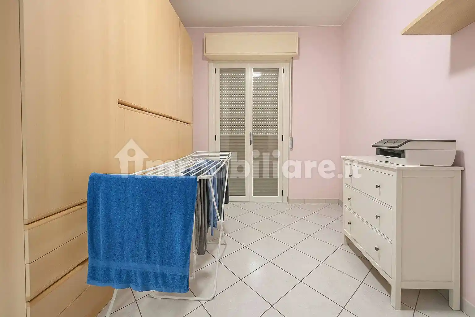 Appartamento in vendita a Locate di Triulzi