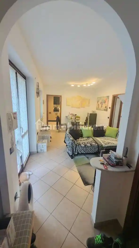 Appartamento in vendita a Cairate
