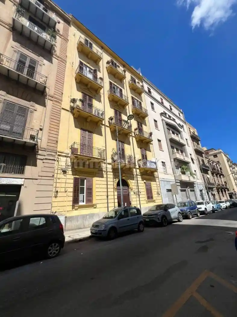 Appartamento in vendita a Palermo
