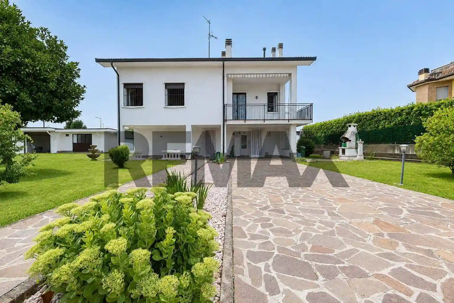 Villa - foto 2