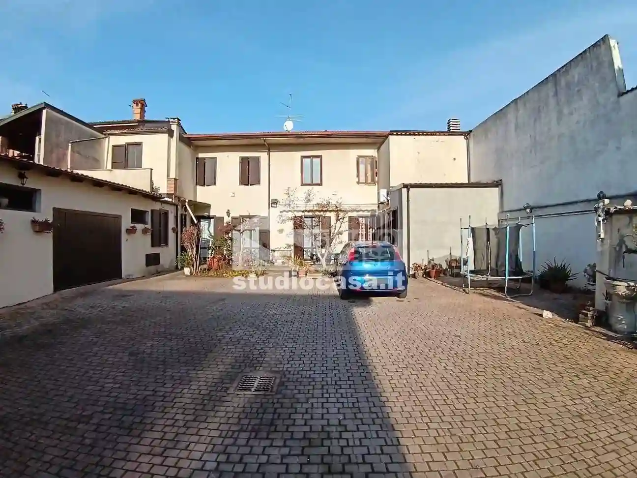 Villa - foto 2