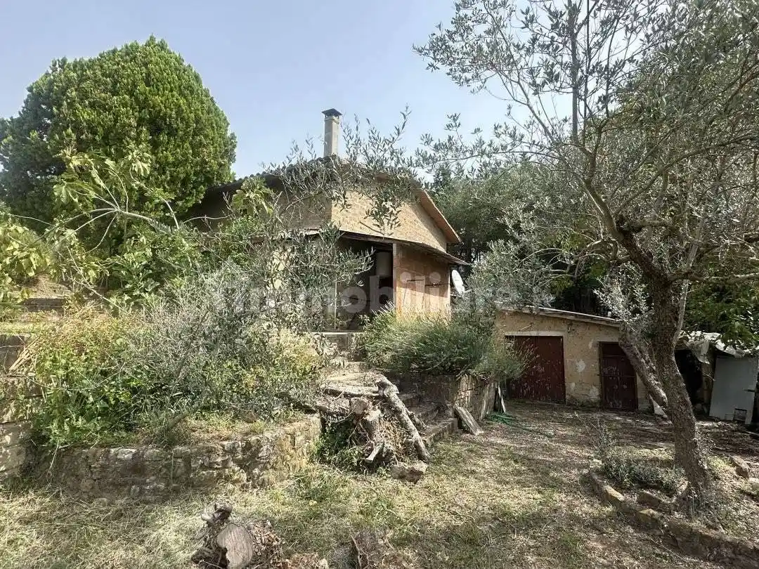 Rustico - Casale in vendita a Città della Pieve