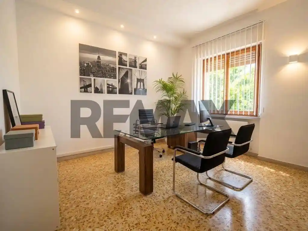 Appartamento in vendita a Carrara
