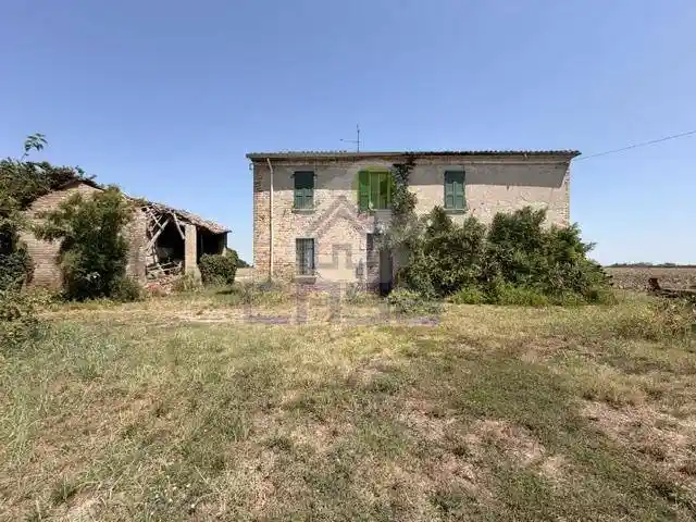 Rustico - Casale in vendita a San Pietro in Cerro