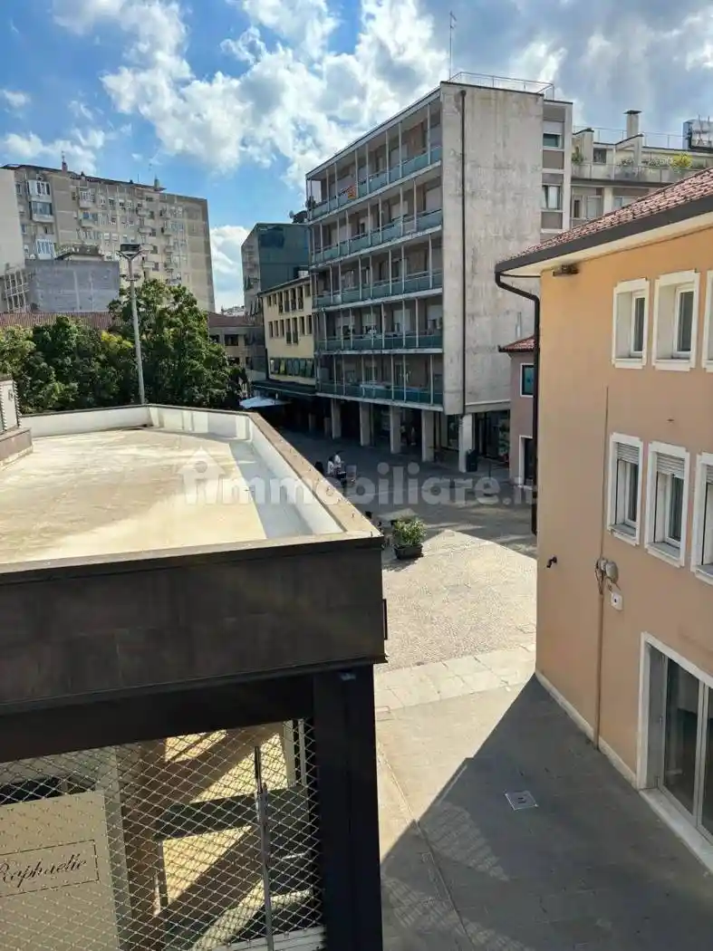 Palazzo - Edificio in vendita a Venezia