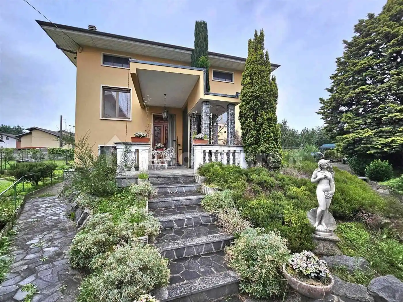 Casa indipendente in vendita a Occhieppo Inferiore