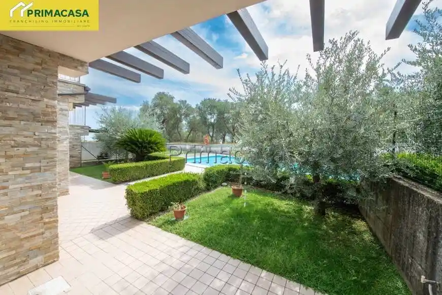 Appartamento in vendita a Toscolano-Maderno