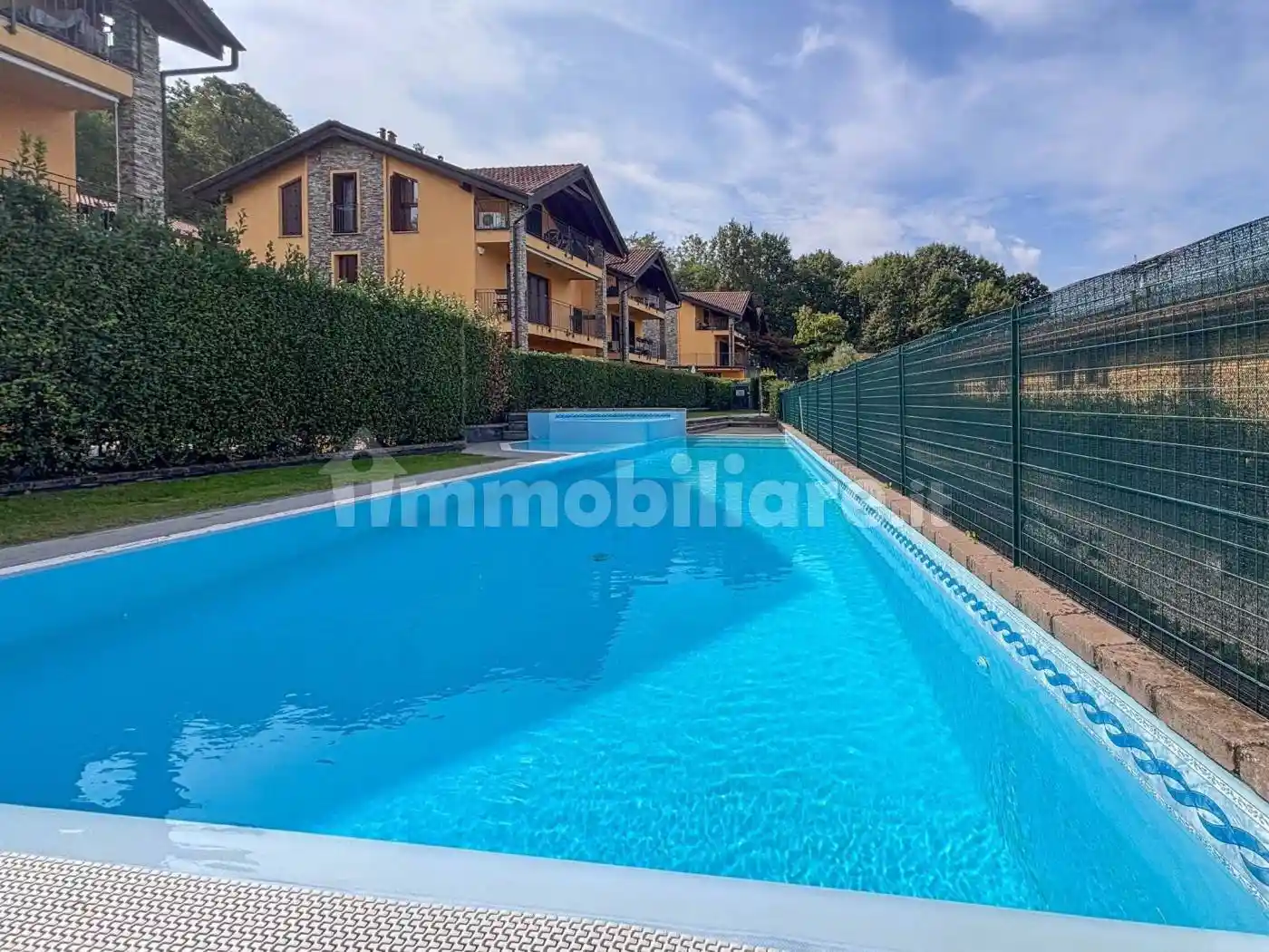 Appartamento in vendita a Varano Borghi